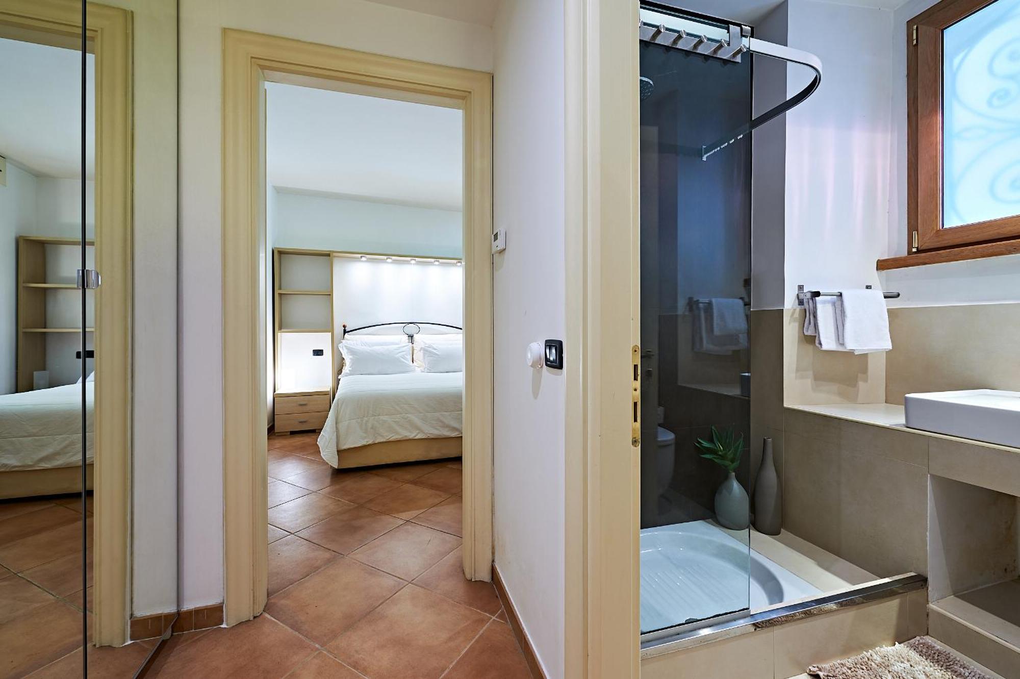 Irex Piazza Del Fico Private Apartment Рим Екстериор снимка