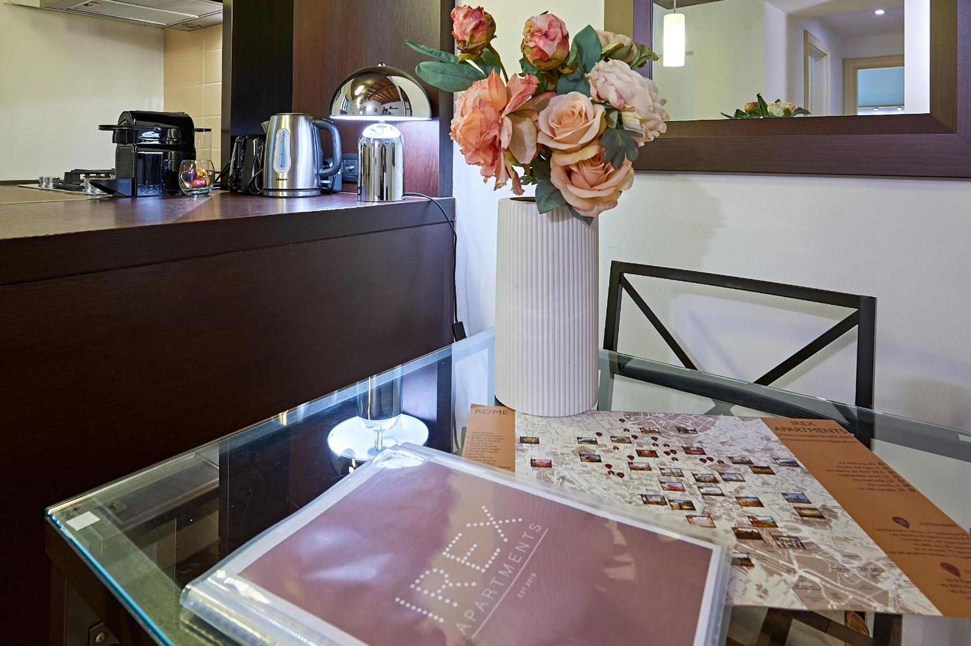 Irex Piazza Del Fico Private Apartment Рим Екстериор снимка